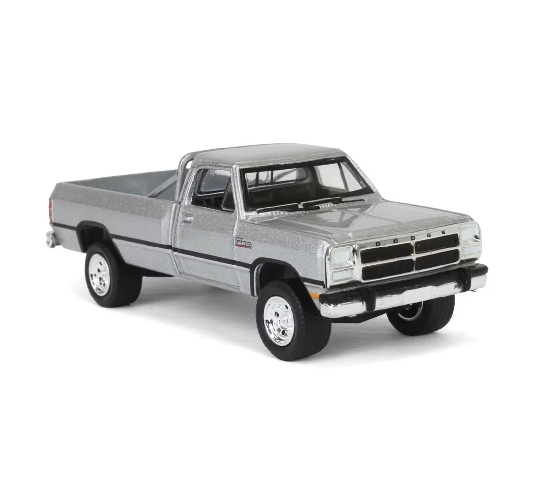 Greenlight - 1992 Dodge Ram D250 Power Ram Lifted Rollbar Silver - Series All Terrain - Scala 1/64 - Image 5