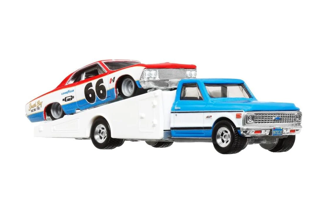 Hot Wheels Premium - '66 Chevelle and '72 Chevy Ramp Truck - Series Car Culture Team Transport - Scala 1/64 - Image 3