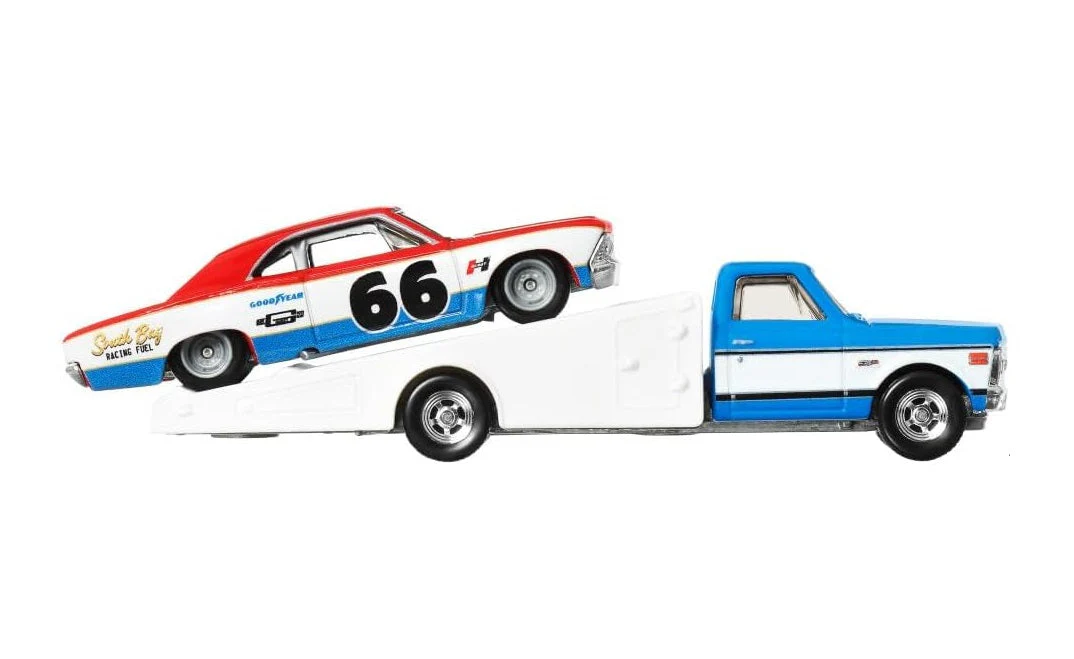 Hot Wheels Premium - '66 Chevelle and '72 Chevy Ramp Truck - Series Car Culture Team Transport - Scala 1/64 - Image 4
